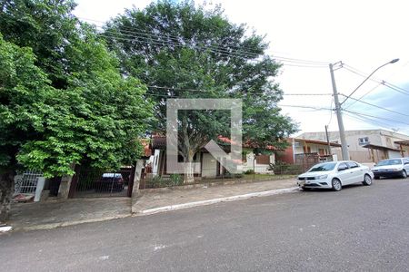 Casa à venda com 180m², 3 quartos e 2 vagasFachada