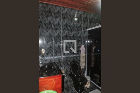 Casa para alugar com 292m², 3 quartos e 4 vagas Casa para alugar com 292m², 3 quartos e 4 vagasBanheiro da Suite Master