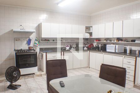 Casa para alugar com 292m², 3 quartos e 4 vagas Casa para alugar com 292m², 3 quartos e 4 vagasCozinha