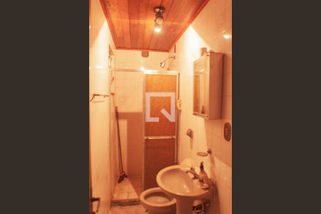 Casa para alugar com 292m², 3 quartos e 4 vagas Casa para alugar com 292m², 3 quartos e 4 vagasBanheiro da churrasqueira