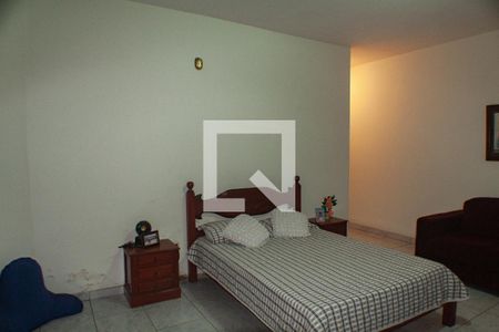 Casa para alugar com 292m², 3 quartos e 4 vagas Casa para alugar com 292m², 3 quartos e 4 vagasQuarto 1