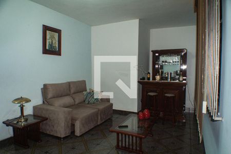 Casa para alugar com 292m², 3 quartos e 4 vagas Casa para alugar com 292m², 3 quartos e 4 vagasSala 2