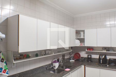 Casa para alugar com 292m², 3 quartos e 4 vagas Casa para alugar com 292m², 3 quartos e 4 vagasCozinha