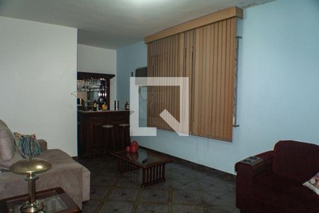 Casa para alugar com 292m², 3 quartos e 4 vagas Casa para alugar com 292m², 3 quartos e 4 vagasSala 2