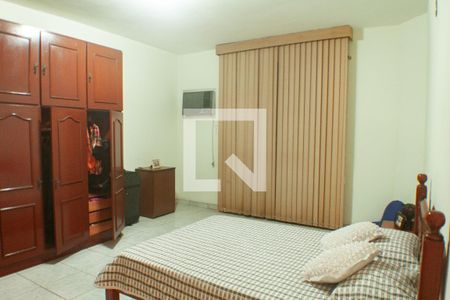 Casa para alugar com 292m², 3 quartos e 4 vagas Casa para alugar com 292m², 3 quartos e 4 vagasQuarto 1