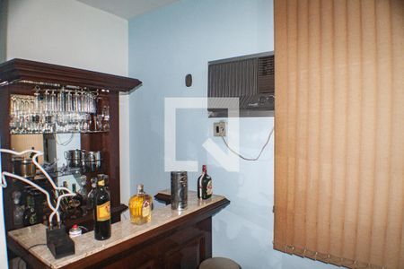 Casa para alugar com 292m², 3 quartos e 4 vagas Casa para alugar com 292m², 3 quartos e 4 vagasBar da Sala 2