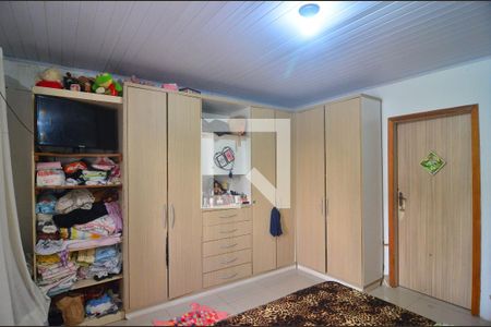 Casa à venda com 140m², 2 quartos e 1 vagaSuíte