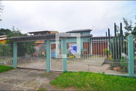 Casa à venda com 140m², 2 quartos e 1 vagaPátio