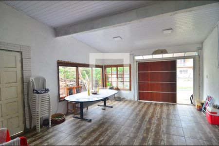 Casa à venda com 140m², 2 quartos e 1 vagaGaragem