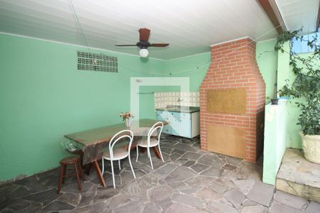 Casa à venda com 178m², 4 quartos e 1 vaga Casa à venda com 178m², 4 quartos e 1 vagaVaranda gourmet