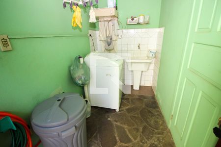 Casa à venda com 178m², 4 quartos e 1 vaga Casa à venda com 178m², 4 quartos e 1 vagaÁrea de Serviço