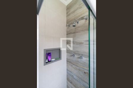 Casa de condomínio à venda com 210m², 4 quartos e 4 vagas Casa de condomínio à venda com 210m², 4 quartos e 4 vagasBanheiro da suíte 4