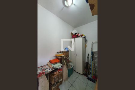 Casa à venda com 150m², 4 quartos e 2 vagasQuarto de Serviço