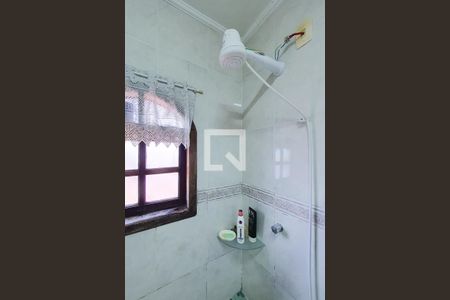 Casa à venda com 150m², 4 quartos e 2 vagasBanheiro