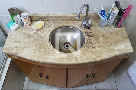 Casa à venda com 150m², 4 quartos e 2 vagasBanheiro