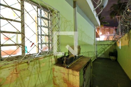 Casa à venda com 137m², 3 quartos e 3 vagasCorredor lateral