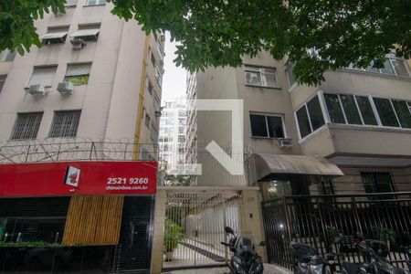 Apartamento à venda com 38m², 1 quarto e sem vaga Apartamento à venda com 38m², 1 quarto e sem vagaFachada