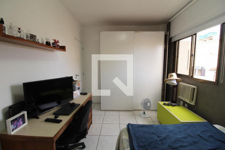 Apartamento à venda com 270m², 3 quartos e 2 vagasSuíte 2