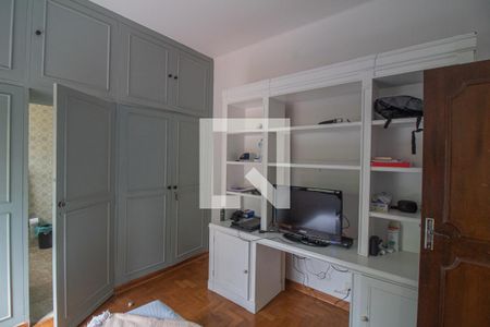 Casa à venda com 440m², 5 quartos e 8 vagas Casa à venda com 440m², 5 quartos e 8 vagasSuíte 2