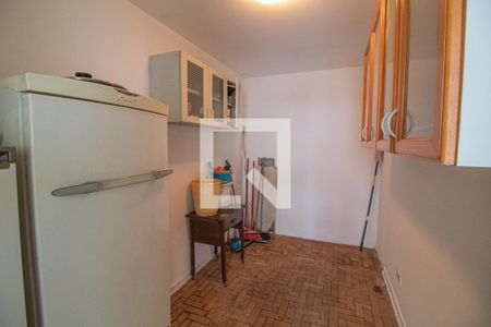 Casa à venda com 440m², 5 quartos e 8 vagas Casa à venda com 440m², 5 quartos e 8 vagasQuintal