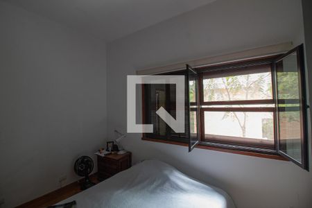 Casa à venda com 440m², 5 quartos e 8 vagas Casa à venda com 440m², 5 quartos e 8 vagasSuíte 2