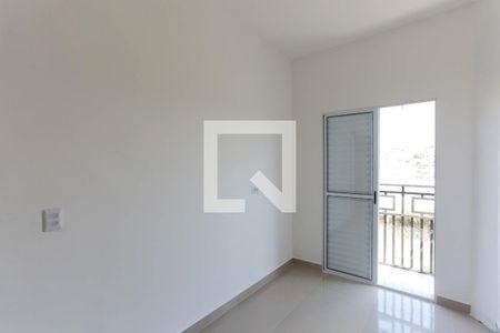 Quarto 1 de casa para alugar com 1 quarto, 33m² em Parque Paineiras, São Paulo