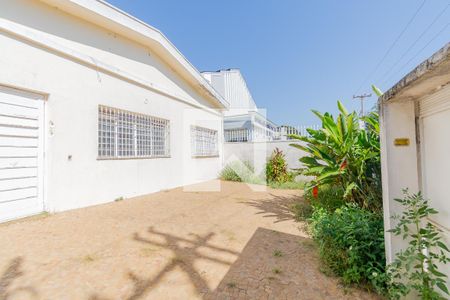 Casa à venda com 150m², 3 quartos e 2 vagas Casa à venda com 150m², 3 quartos e 2 vagasGaragem