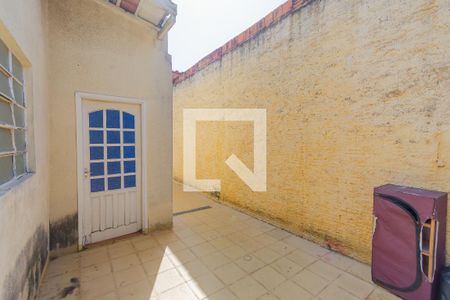 Casa à venda com 150m², 3 quartos e 2 vagas Casa à venda com 150m², 3 quartos e 2 vagasCorredor