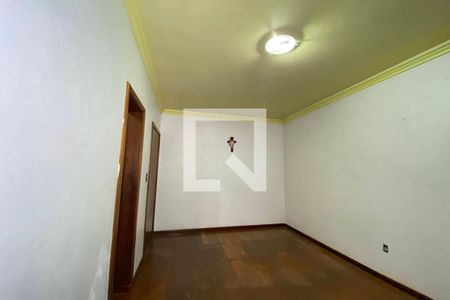 Casa à venda com 411m², 4 quartos e 3 vagasSuíte 1