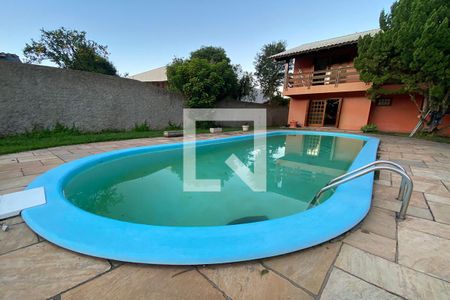 Casa à venda com 411m², 4 quartos e 3 vagasPiscina