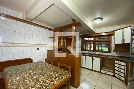Casa à venda com 411m², 4 quartos e 3 vagasCozinha