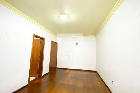 Casa à venda com 411m², 4 quartos e 3 vagasSuíte 1