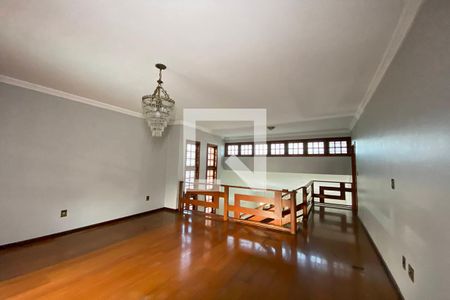 Casa à venda com 411m², 4 quartos e 3 vagasSuíte 2