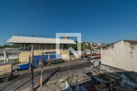 Vista de apartamento à venda com 2 quartos, 58m² em Parada de Lucas, Rio de Janeiro