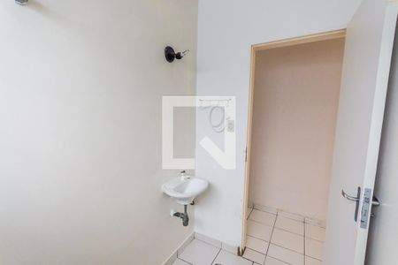 Casa à venda com 91m², 3 quartos e 1 vaga Casa à venda com 91m², 3 quartos e 1 vagaBanheiro