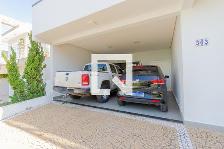 Casa de condomínio para alugar com 350m², 4 quartos e 4 vagas Casa de condomínio para alugar com 350m², 4 quartos e 4 vagasGaragem