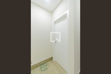 Casa de condomínio para alugar com 350m², 4 quartos e 4 vagas Casa de condomínio para alugar com 350m², 4 quartos e 4 vagasCorredor