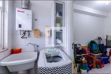 Apartamento à venda com 111m², 3 quartos e 2 vagas Apartamento à venda com 111m², 3 quartos e 2 vagasÁrea de Serviço