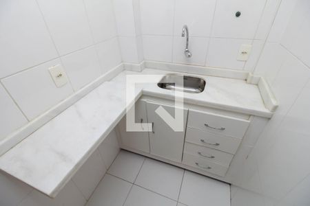 Apartamento à venda com 27m², 1 quarto e sem vaga Apartamento à venda com 27m², 1 quarto e sem vagaCozinha