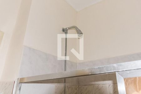 Apartamento à venda com 72m², 2 quartos e sem vaga Apartamento à venda com 72m², 2 quartos e sem vagaBanheiro social