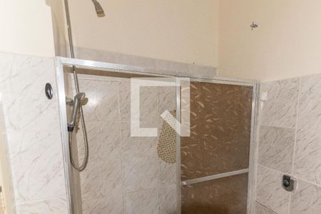 Apartamento à venda com 72m², 2 quartos e sem vaga Apartamento à venda com 72m², 2 quartos e sem vagaBanheiro social