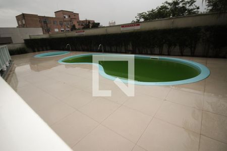 Apartamento à venda com 51m², 2 quartos e 1 vaga Apartamento à venda com 51m², 2 quartos e 1 vagaÁrea comum - Piscina