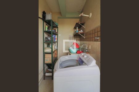 Casa à venda com 450m², 4 quartos e 3 vagasCasa 2 - Área de Serviço