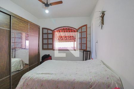 Casa à venda com 450m², 4 quartos e 3 vagasCasa 1 - Quarto 1
