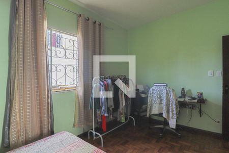 Casa à venda com 450m², 4 quartos e 3 vagasCasa 1 - Quarto 2