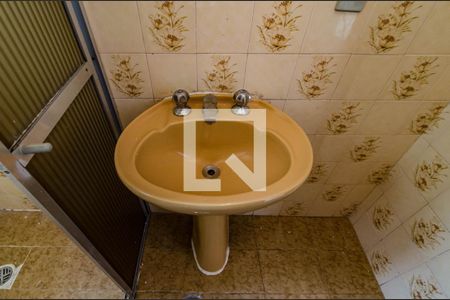 Casa à venda com 279m², 2 quartos e 2 vagas Casa à venda com 279m², 2 quartos e 2 vagasBanheiro