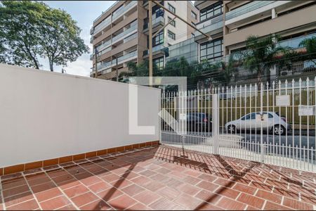 Casa à venda com 279m², 2 quartos e 2 vagas Casa à venda com 279m², 2 quartos e 2 vagasGaragem