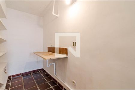 Casa à venda com 279m², 2 quartos e 2 vagas Casa à venda com 279m², 2 quartos e 2 vagasSalão de festas