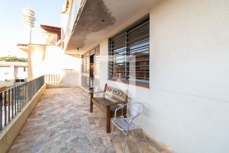 Casa à venda com 417m², 5 quartos e 5 vagasÁrea Externa