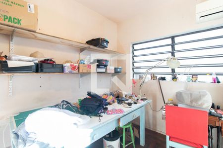 Casa à venda com 417m², 5 quartos e 5 vagasQuarto 1